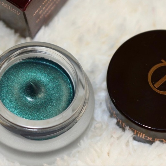 ISO Charlotte Tilbury Eyes to Mesmerize Cleopatra! - Picture 3 of 3